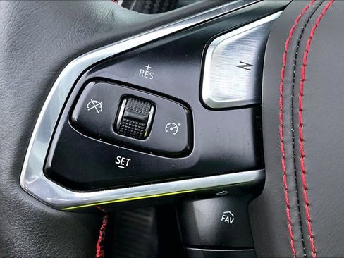 Used 2023 Chevrolet Corvette Z06 image 10