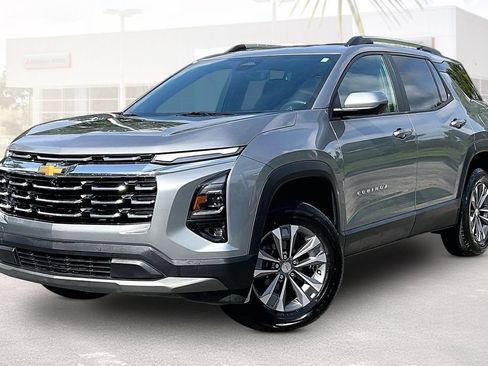 Used 2025 Chevrolet Equinox LT w/ Convenience Package II FWD image 28