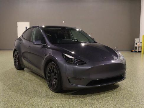 Used 2023 Tesla Model Y Performance AWD/4WD image 1