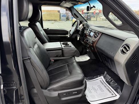 Used 2011 Ford F350 Lariat w/ Chrome Pkg image 16