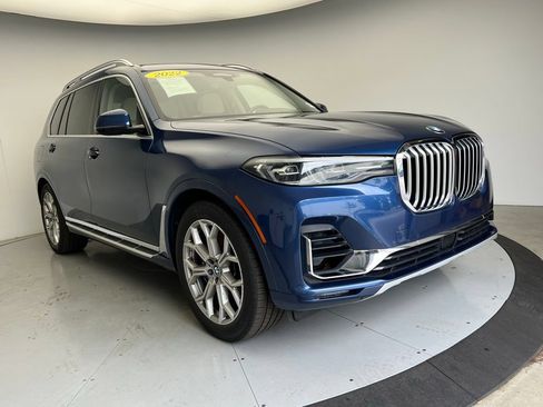 Used 2022 BMW X7 xDrive40i w/ Executive Package AWD/4WD image 2