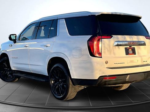 Used 2023 GMC Yukon SLE image 4