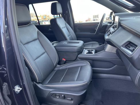 Certified 2023 Chevrolet Tahoe Premier w/ Premium Package image 20