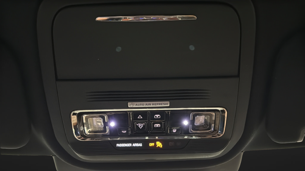 Used 2023 Lincoln Aviator Grand Touring w/ Equipment Group 301A AWD/4WD image 33