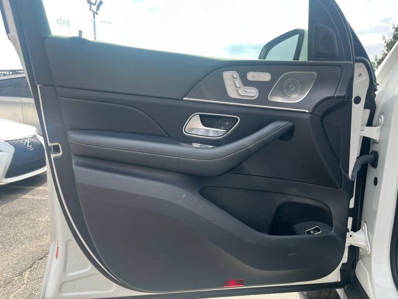 Used 2022 Mercedes-Benz GLE 350 4MATIC image 16