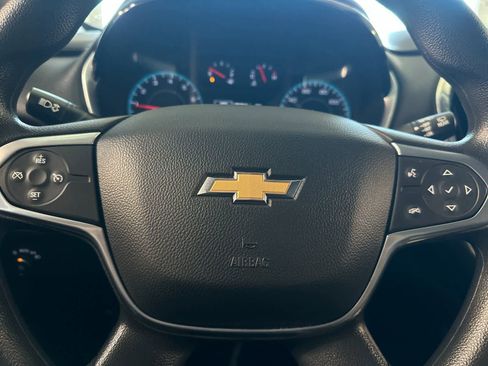 Used 2020 Chevrolet Traverse LS FWD image 25