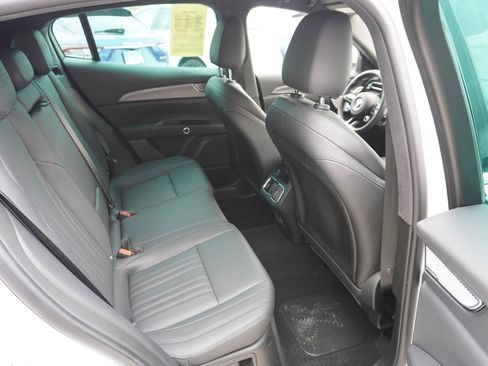 Used 2024 Maserati Grecale GT image 29