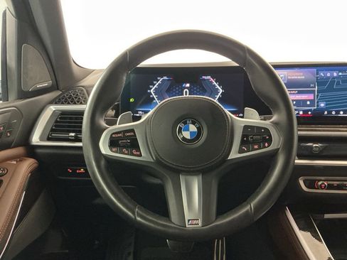 Certified 2025 BMW X5 sDrive40i w/ M Sport Package RWD image 16
