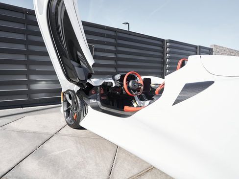 Used 2021 McLaren Elva image 39