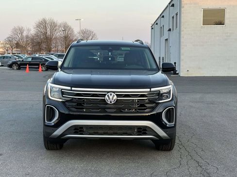 New 2026 Volkswagen Atlas Peak Edition AWD/4WD image 9