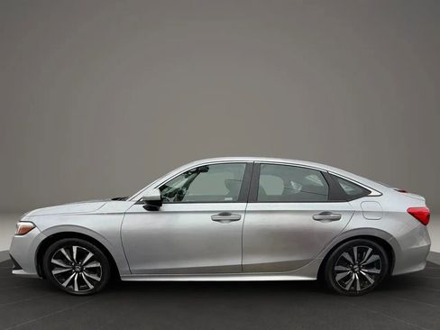 Used 2022 Honda Civic EX image 8