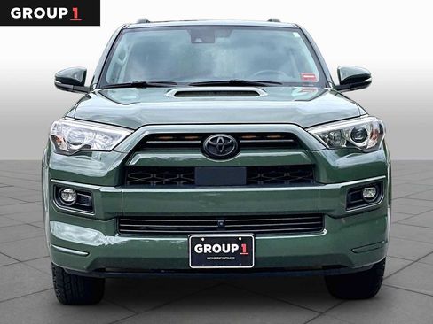 Certified 2022 Toyota 4Runner TRD Sport w/ Technology Package AWD/4WD image 4