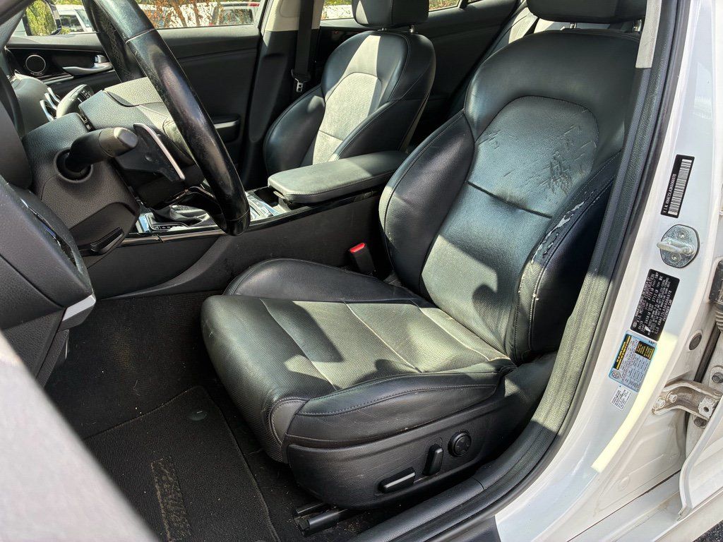 Used 2019 Kia Stinger RWD image 6