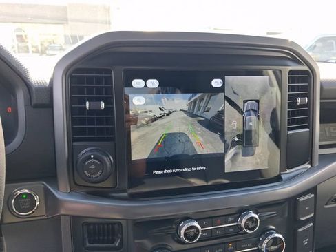 Used 2025 Ford F150 Lightning XLT AWD/4WD image 21