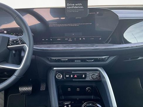 New 2025 Audi Q5 2.0T Premium Plus image 3