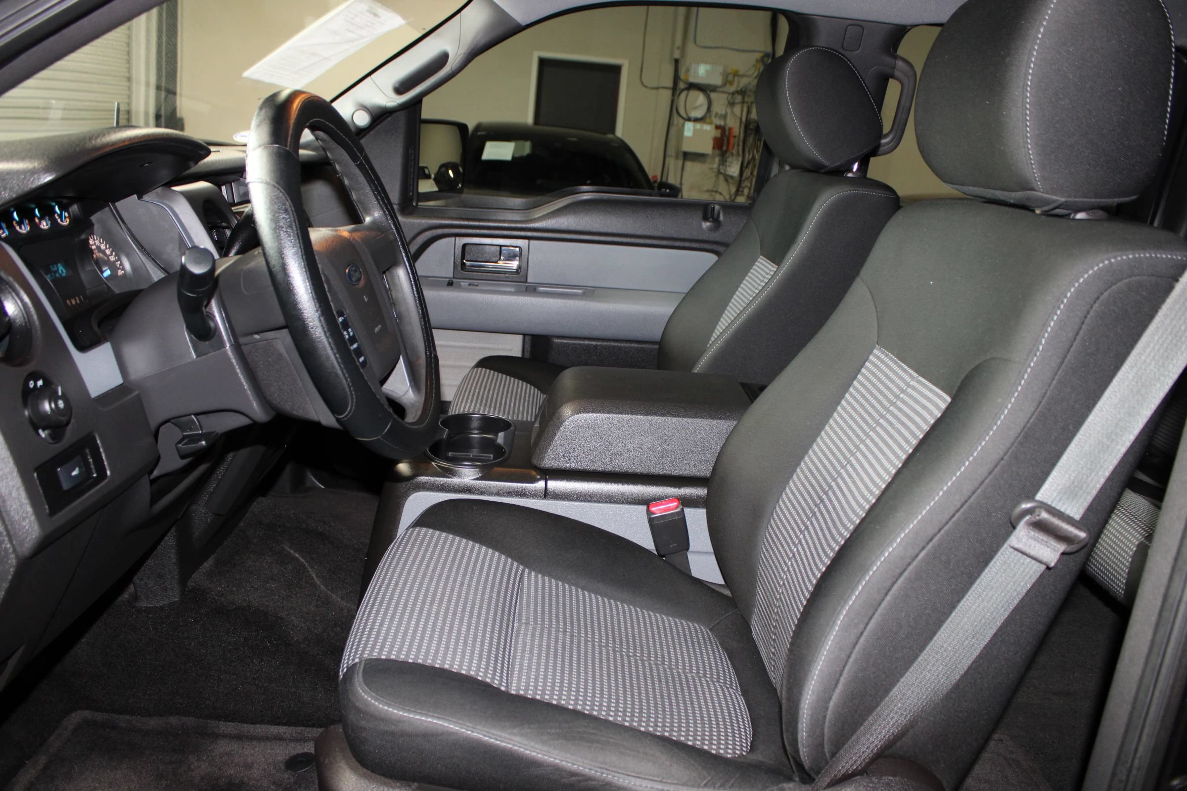Used 2014 Ford F150 STX w/ Equipment Group 201A Mid RWD image 24