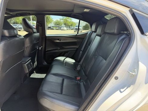 Used 2025 Toyota Camry XSE w/ Premium Plus Package image 29