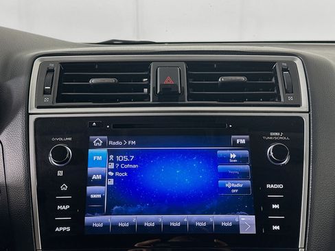 Used 2018 Subaru Outback 2.5i Limited image 21