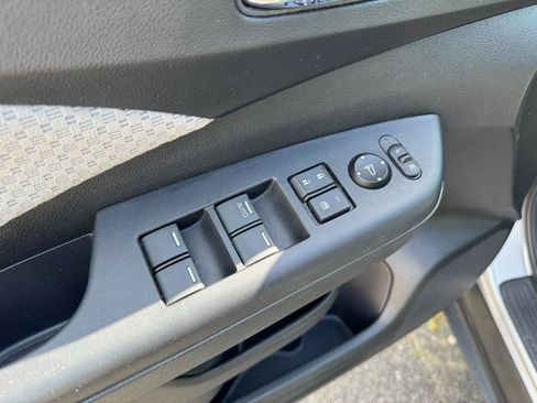 Used 2016 Honda CR-V EX image 17