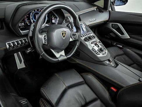 Used 2014 Lamborghini Aventador LP 700-4 AWD/4WD image 17