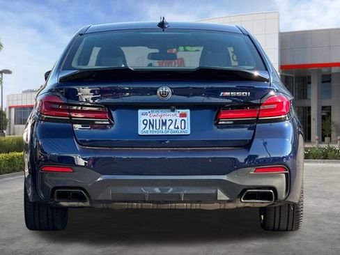 Used 2022 BMW M550i xDrive w/ Executive Package image 5