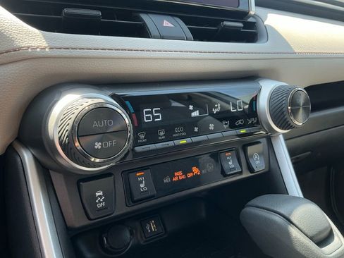 Certified 2025 Toyota RAV4 XLE w/ Convenience Package image 22