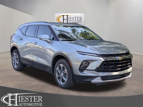 New 2025 Chevrolet Blazer LT w/ Convenience Package image 1