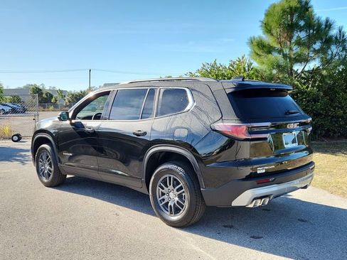 New 2026 GMC Acadia Elevation image 3