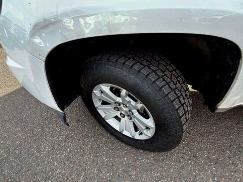 Used 2020 Chevrolet Colorado LT w/ Safety Package image 16