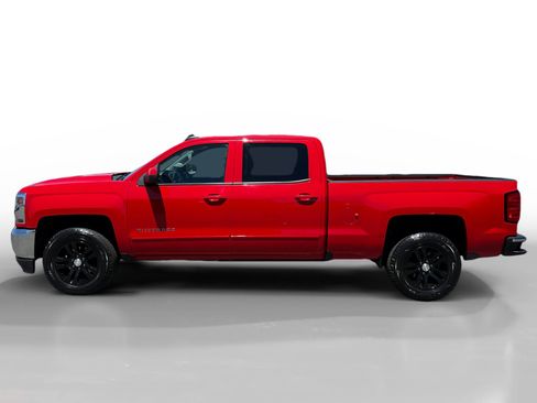 Used 2017 Chevrolet Silverado 1500 LT w/ LT Plus Package RWD image 2