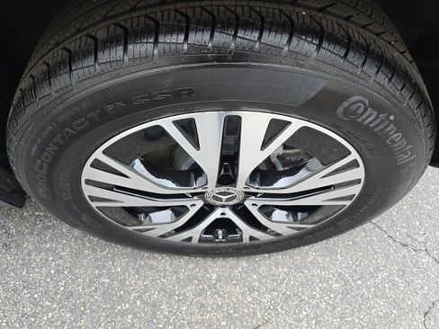 Used 2025 Mercedes-Benz GLA 250 GLA 250 image 26