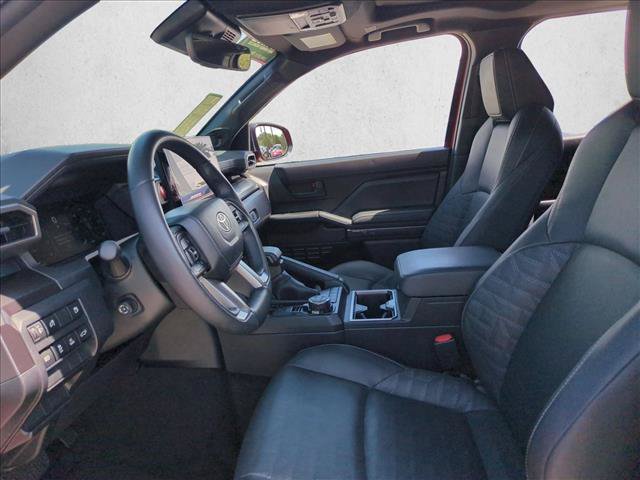 Certified 2025 Toyota 4Runner TRD Off-Road Premium AWD/4WD image 16