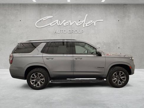 Used 2022 Chevrolet Tahoe Z71 w/ Luxury Package image 17