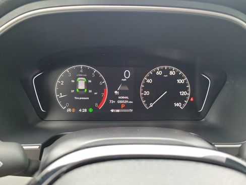 Certified 2025 Honda Pilot Touring image 20