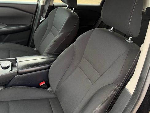 Certified 2024 Nissan Rogue S AWD/4WD image 27
