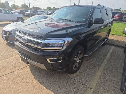 Certified 2023 Ford Expedition Limited RWD image 1