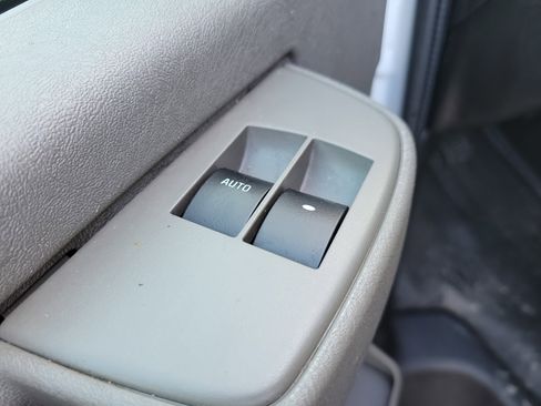 Used 2021 Chevrolet Express 2500 Work Van w/ Driver Convenience Package image 20