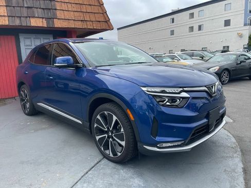 Used 2023 VinFast VF 8 Plus image 16