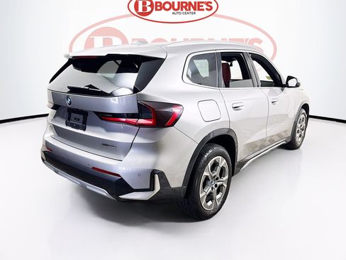 Used 2025 BMW X1 xDrive28i AWD/4WD image 11