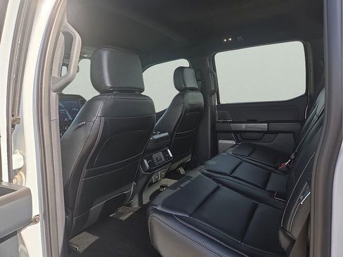 Used 2022 Ford F150 XLT w/ Equipment Group 302A High image 11