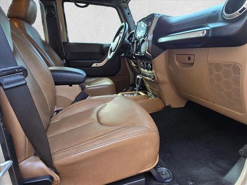 Used 2016 Jeep Wrangler Unlimited Sahara w/ Max Tow Package image 20