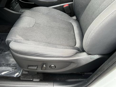 Used 2021 Hyundai Santa Fe SEL AWD/4WD image 17