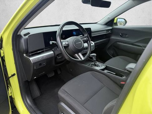 Used 2025 Hyundai Kona SEL FWD image 10