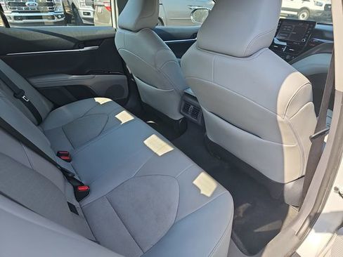 Used 2023 Toyota Camry XSE image 11