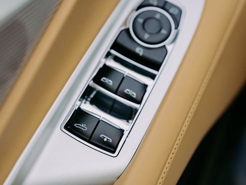 Used 2025 Chevrolet Corvette E-Ray image 15