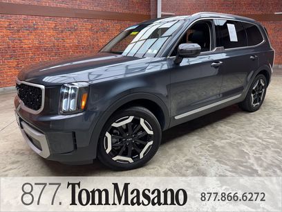 Used 2023 Kia Telluride EX