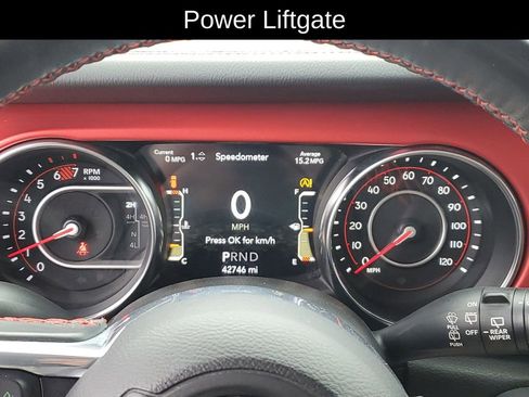 Used 2021 Jeep Wrangler Unlimited Rubicon w/ Uconnect 4C Nav & Sound Group AWD/4WD image 12