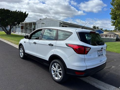 Used 2019 Ford Escape S FWD image 10