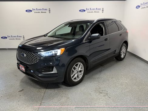 Used 2023 Ford Edge SEL AWD/4WD image 3