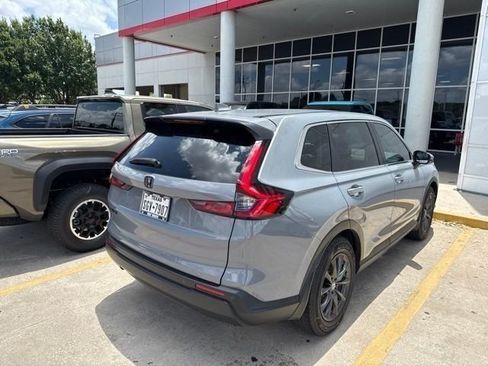 Used 2026 Honda CR-V EX-L image 8